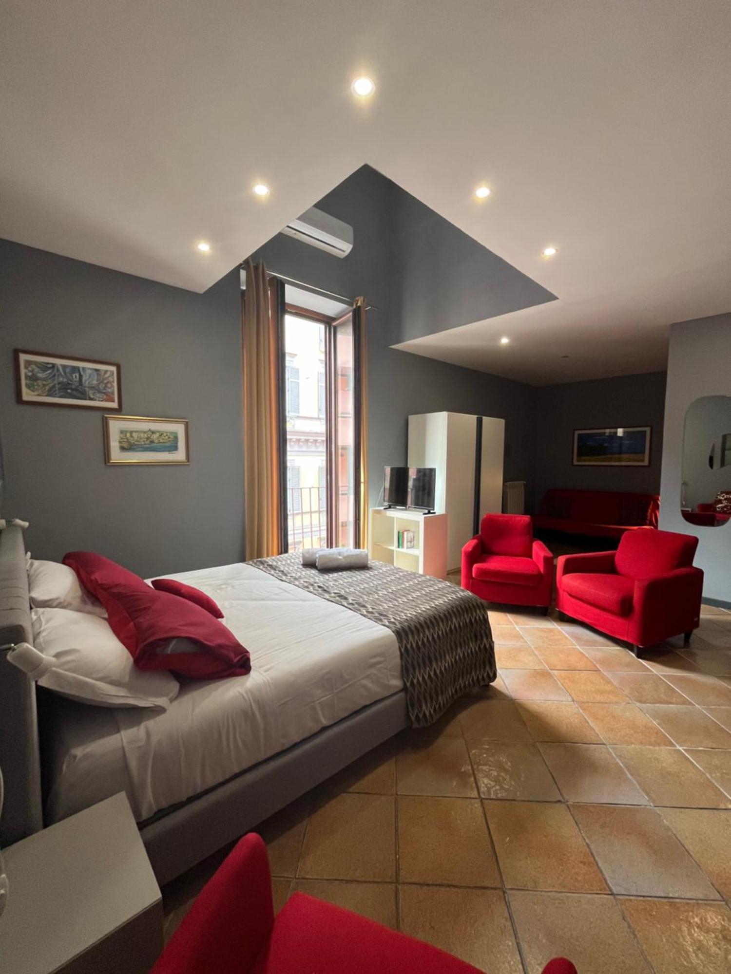 Naples Luxury Suites B&B Dış mekan fotoğraf